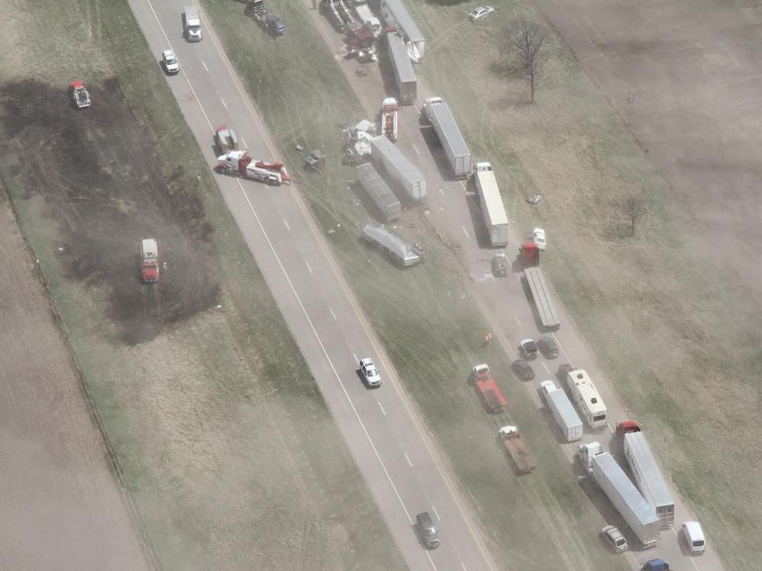 Deadly Dust Storm Record October Snow Among Top Nebraska Weather Stories Of 2018 Weather Omaha Com
