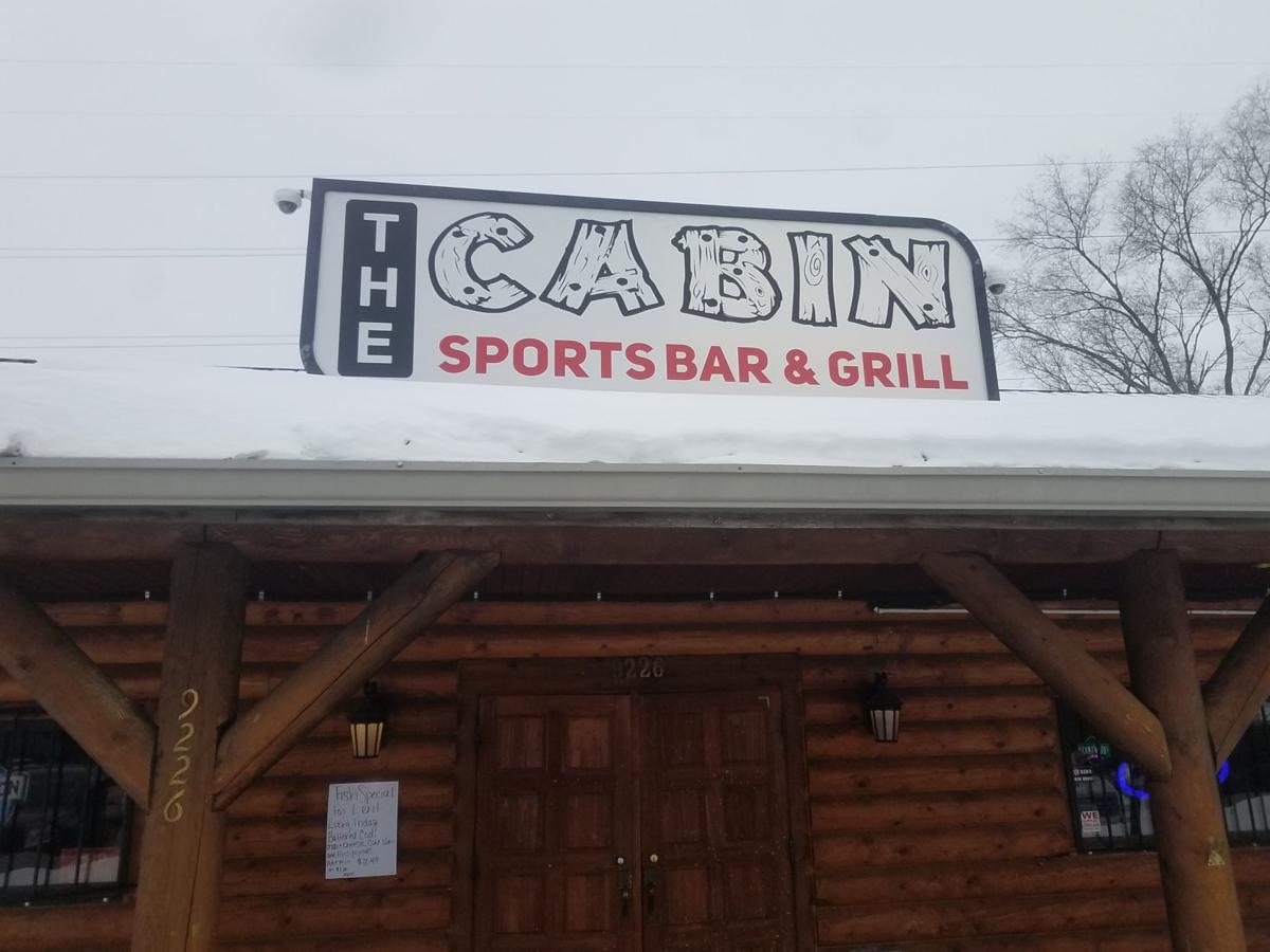 Nightlife Review The Cabin Bar Grill Serves Up Good Affordable