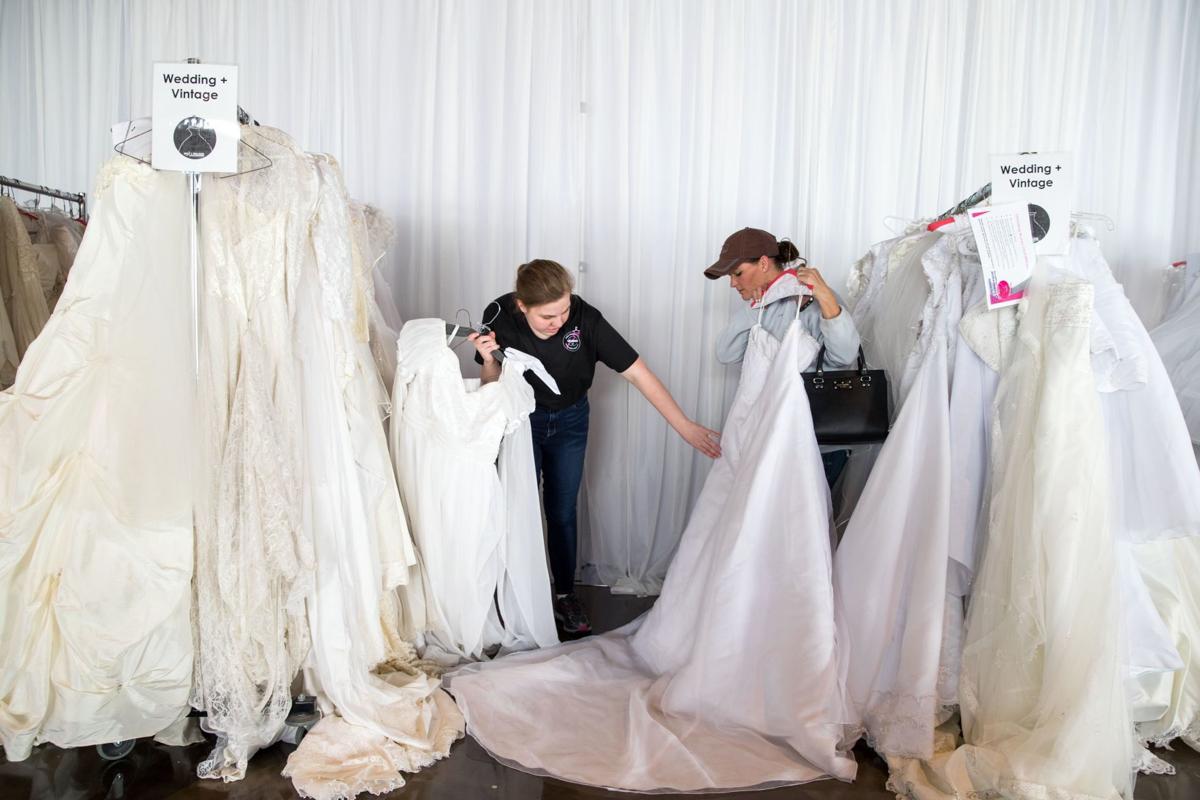 Chic Boutique Sells Dresses At A Bargain Raises 20 000 For