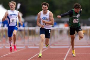 052126-owh-spo-hstrack-jc-09.JPG