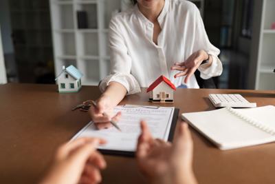 How to spot fake ‘we buy houses’ companies before you sign anything