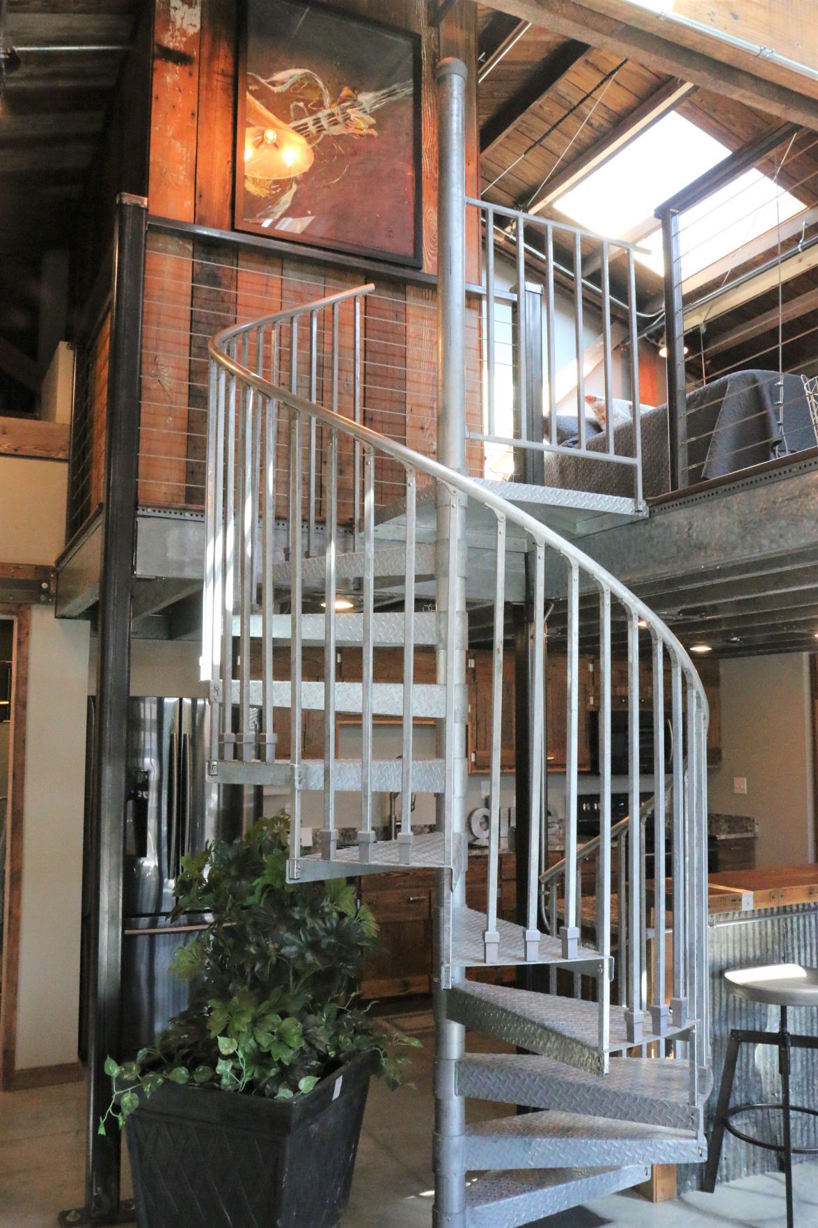 Elkhorn artist spends 2 years transforming 1915 gas station into home