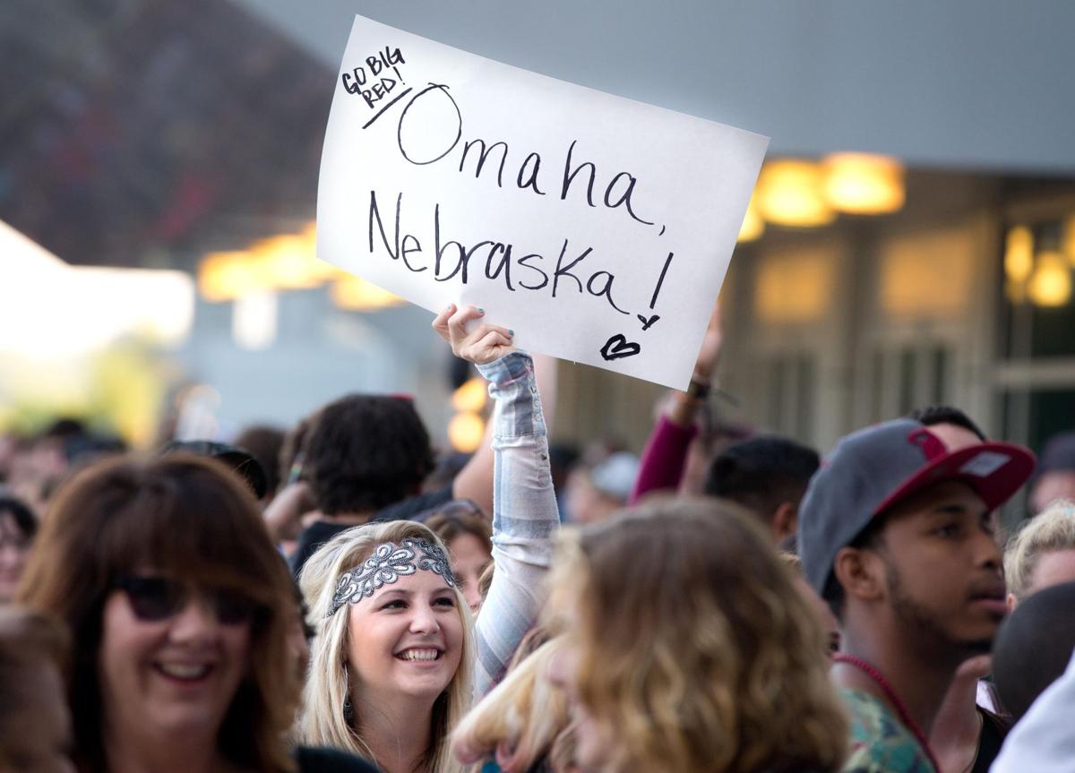 biggiest shemale cocks american idol auditions omaha gay