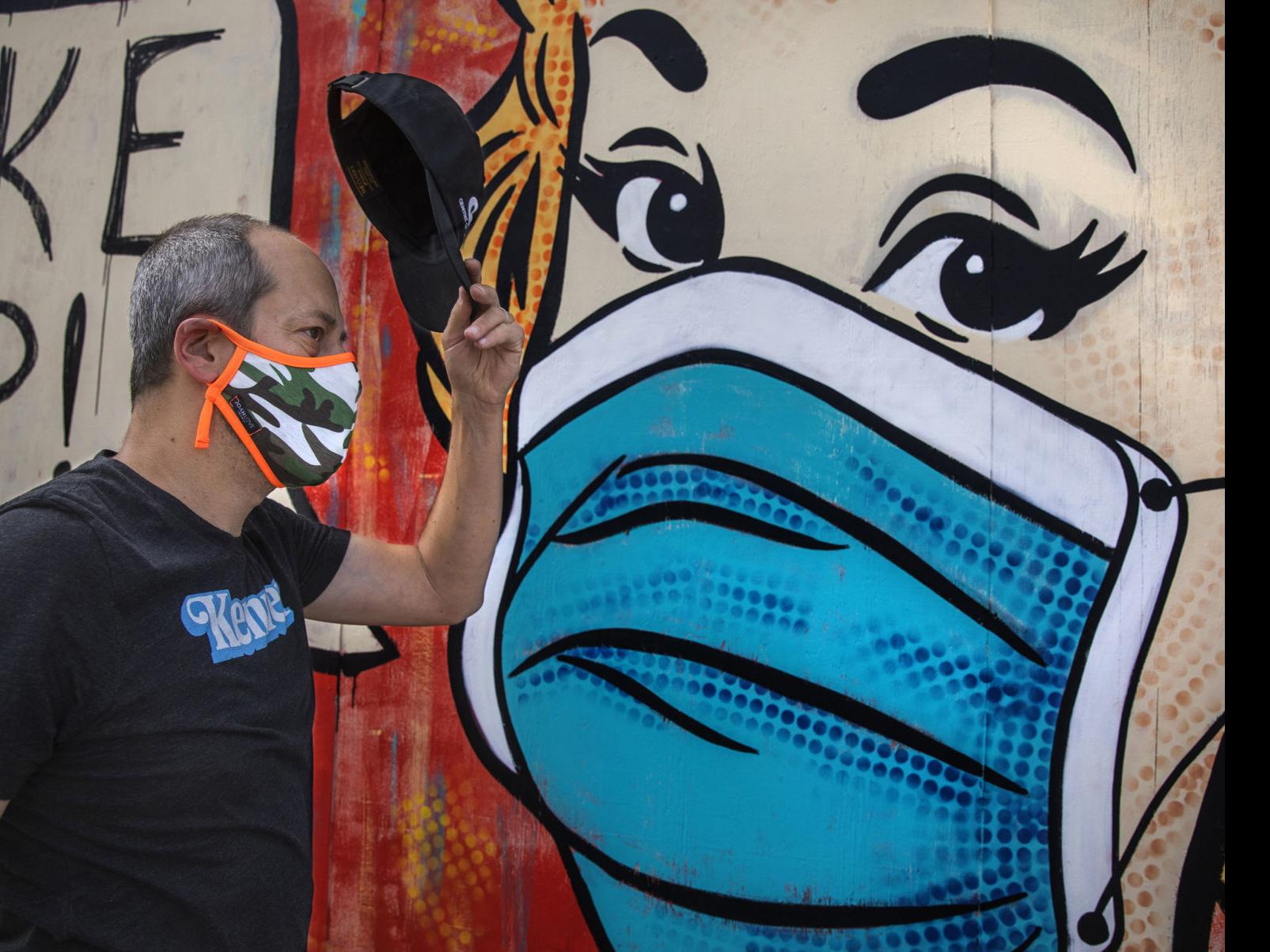 Heroes Wear Masks Father Daughter Duo Shares A Message In Chalk