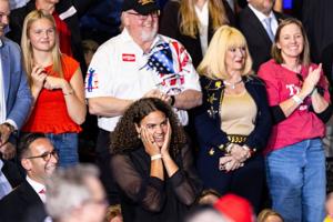 100526-owh-spo-potusvisit-cm-21