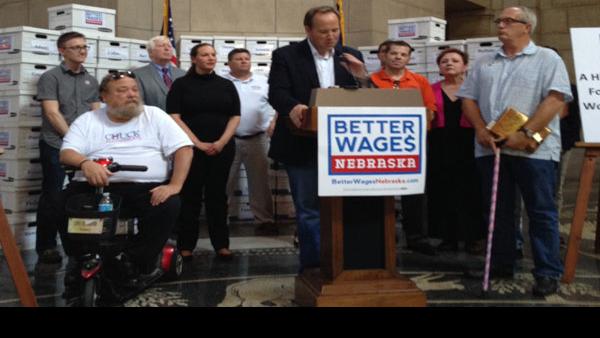 petition-drive-to-raise-nebraska-s-minimum-wage-has-more-than-130-000-signatures-local-omaha