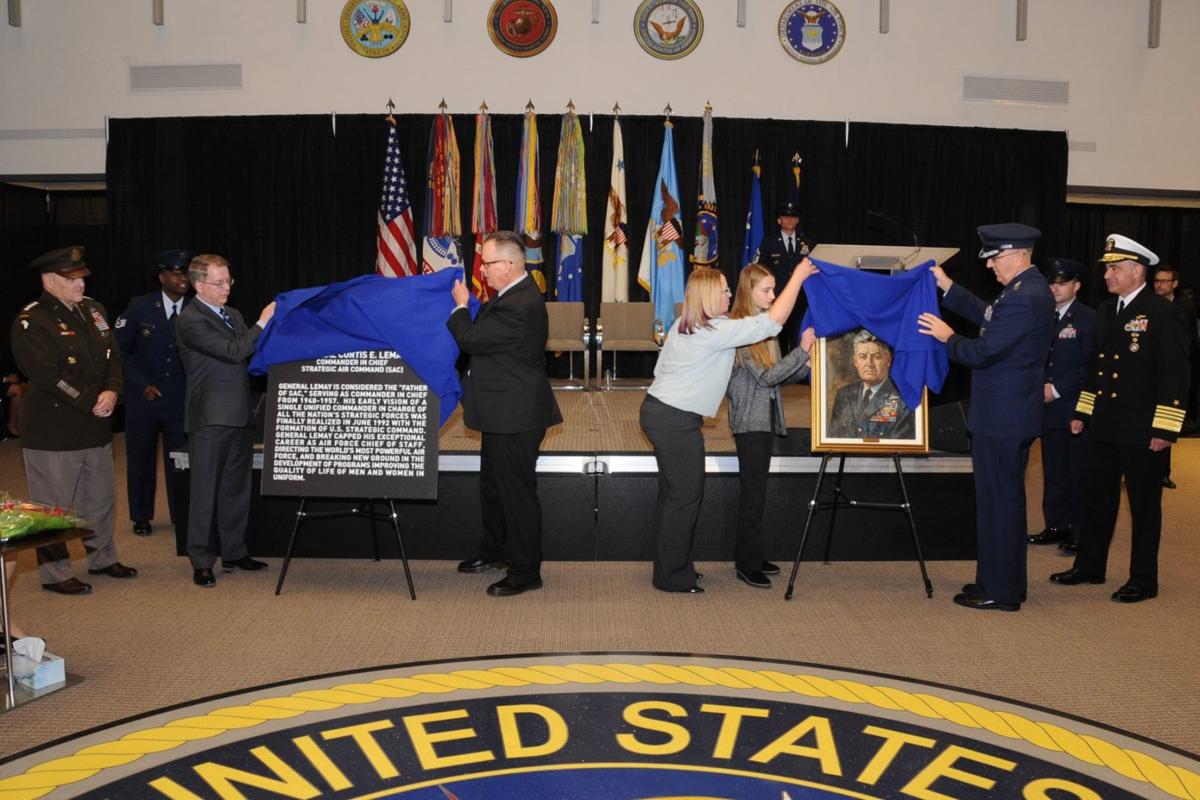 A Really Momentous Day Stratcom Welcomes New Leader Dedicates New Hq Military Omaha Com