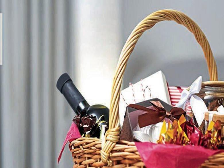 Ideas For Assembling A Unique Diy Gift Basket Lifestyles Omaha Com