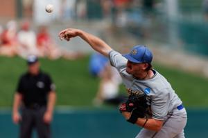 053026-owh-spo-ncaabase-nf-04