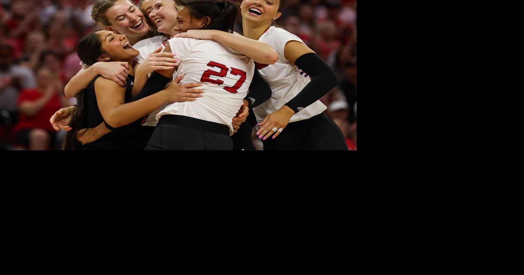 No. 3 Nebraska volleyball rolls Long Beach State — next up, No. 5 Stanford