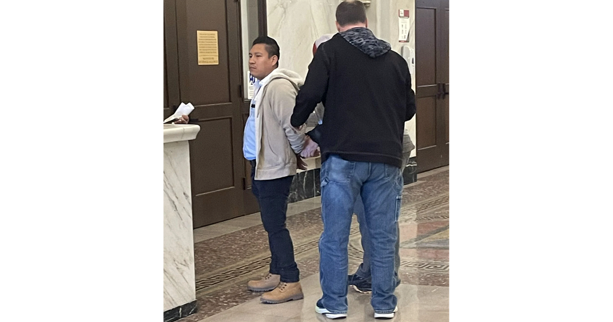 ICE arrests four people at Douglas County Courthouse in Omaha