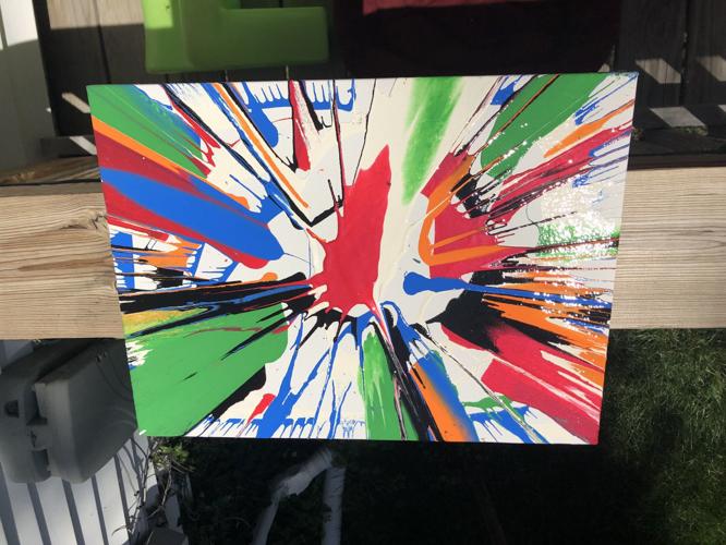 HOW TO MAKE SPIN ART USING A CANVAS, PAINT, AND A DRILL 