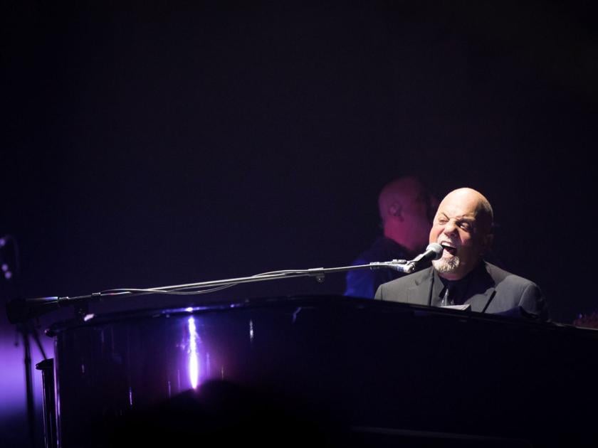 Review: Decades melt away as Billy Joel returns to Lincoln