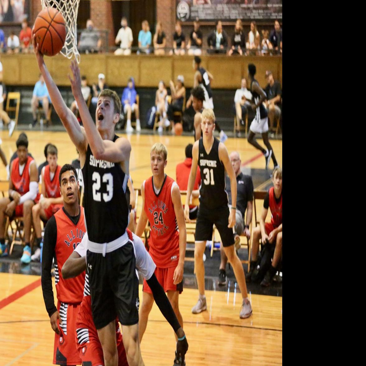 Aau Sunday Grand Island S Isaac Traudt And Omaha Bryan S Lam