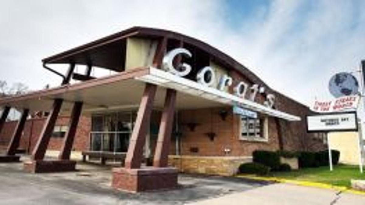 At Gorat S The Steaks Stay The Same But Not The Owner Money Omaha Com