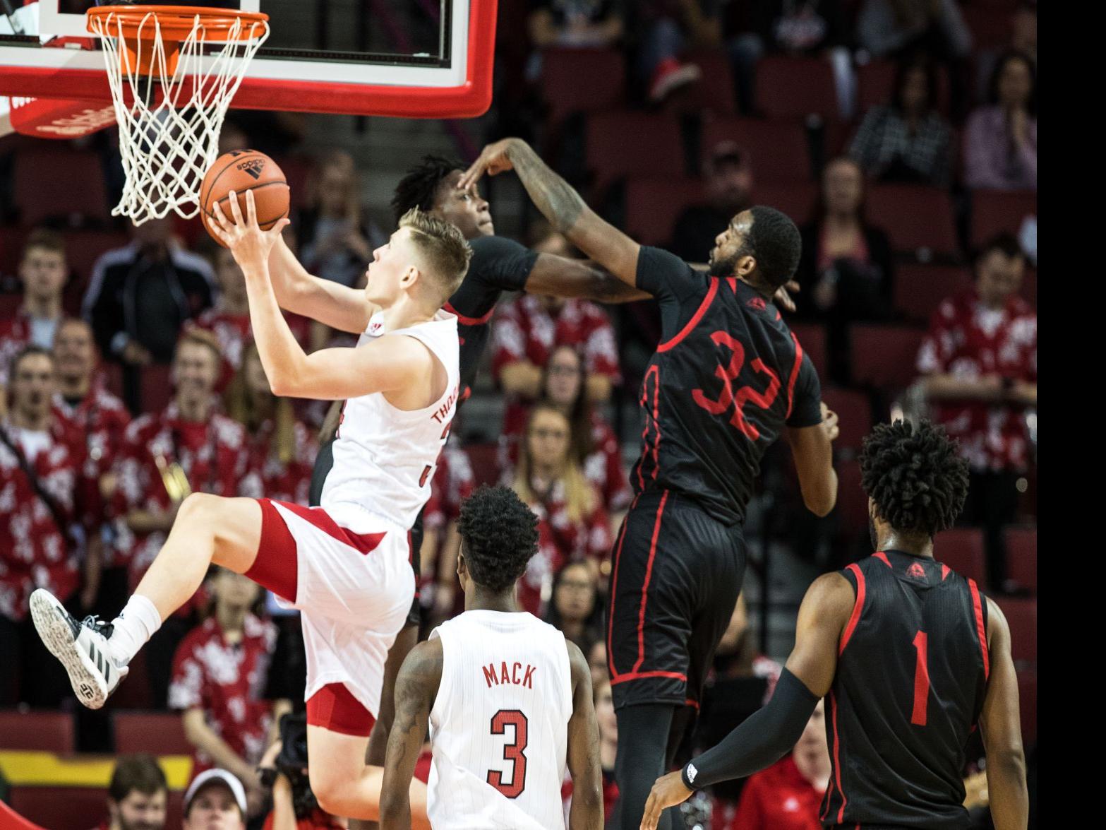 Husker Basketball Aims To Find Something To Build On In Double