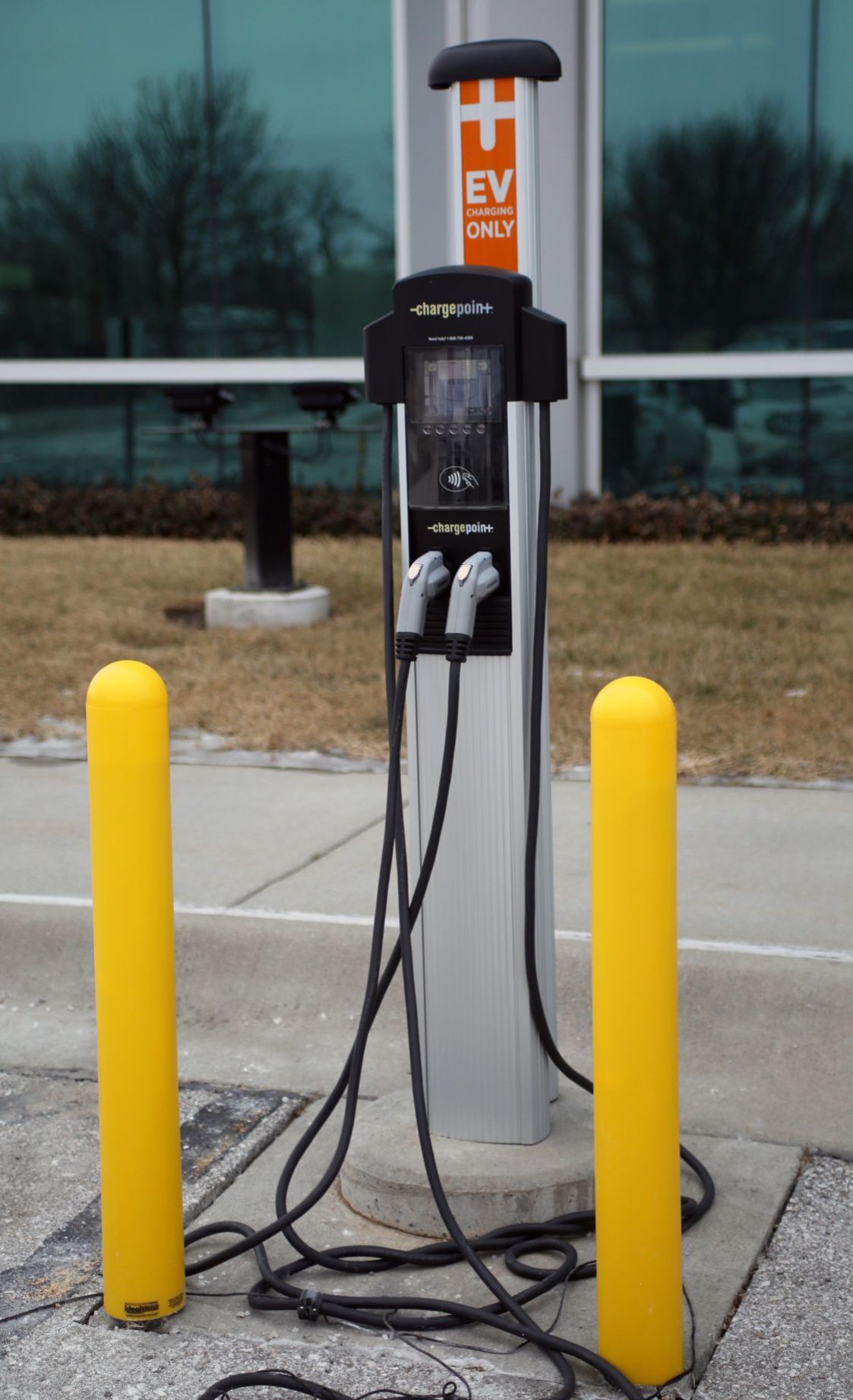 La Vista to add two electric vehicle charge stations Papillion Times