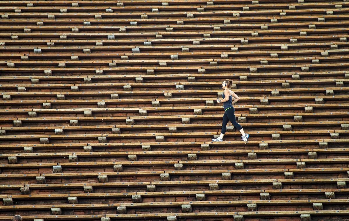 Soundtrack to Success: Crafting Your Ultimate Workout Playlist