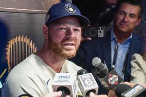 BASEBALL-MLB/