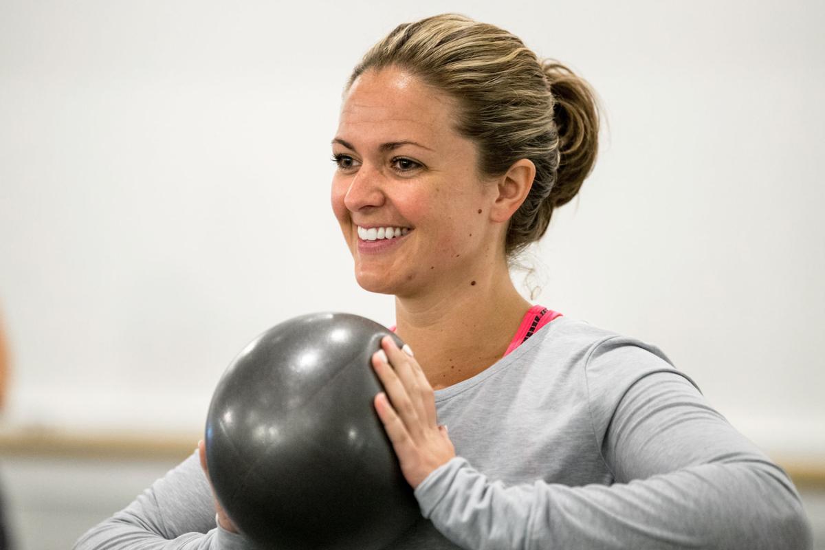 Woman Bonds With Family Over Fitness Instead Of Food At The Barre Code Meet Me At The Gym Omaha Com