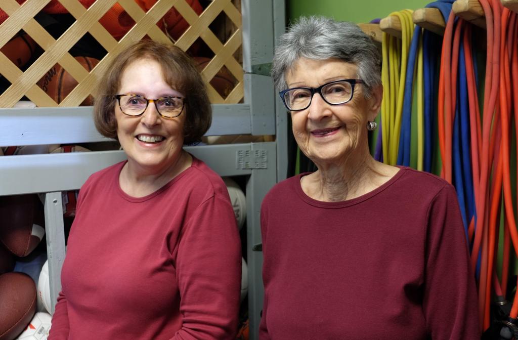 Seniors Move Strengthen And Connect In Silversneakers Fitness Program Sponsored By Blue Cross Blue Shield Of Nebraska Omaha Com