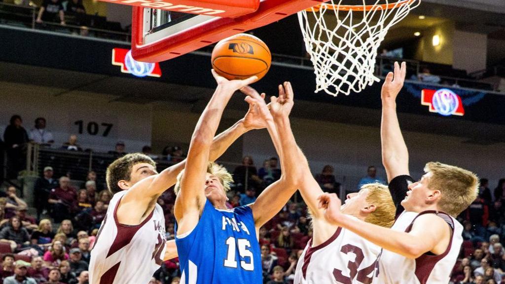 Class C 2 Freshman Carter Kingsburg Helps Ponca Top Neligh