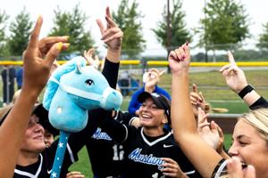 091626-owh-spo-metrosoftball-cm-06