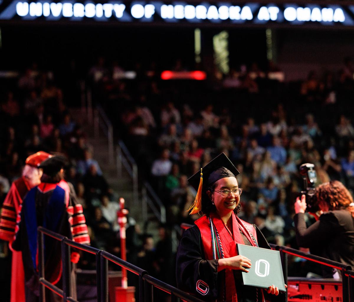Photos 2025 University of Nebraska at Omaha spring commencement