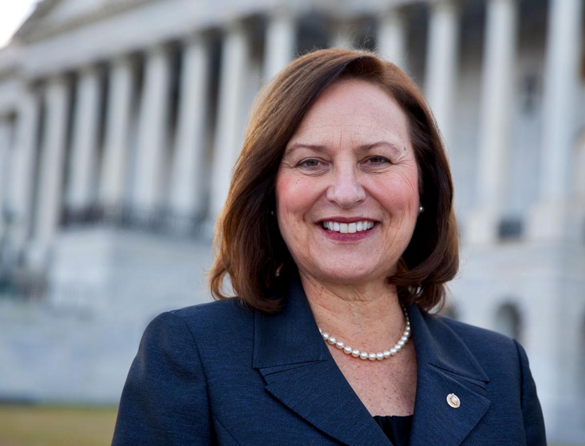 Deb Fischer Sen. Deb Fischer calls for Trump to step aside as Nebraska Republicans