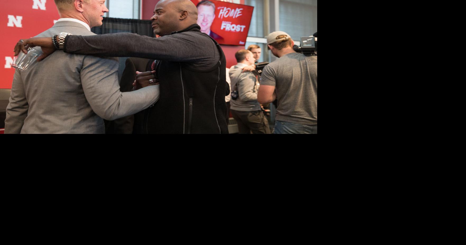 TBL Former Husker Steve Taylor says NU's quarterback battle could have