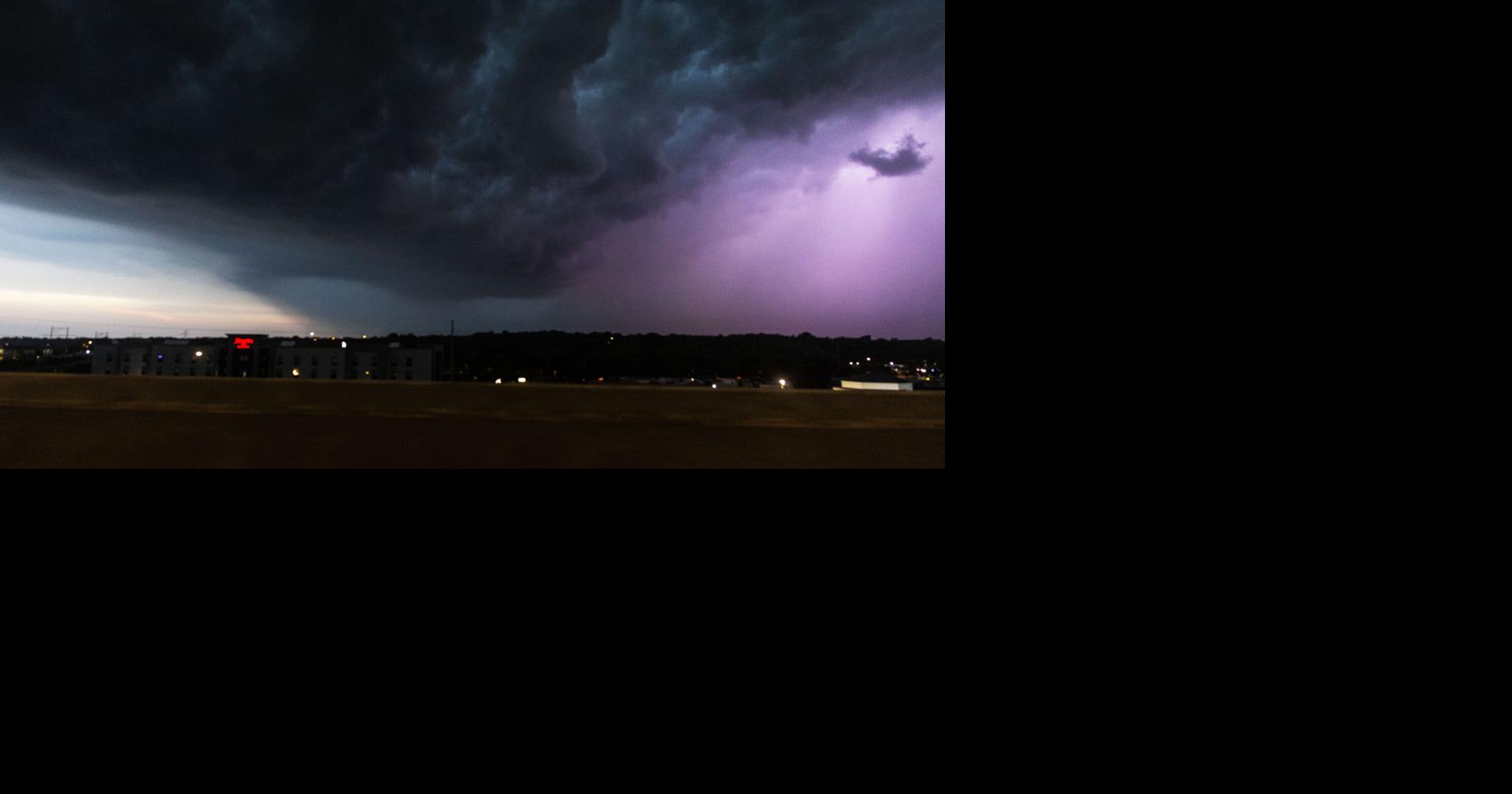 Tornados in Omaha möglich, da warme und kalte Fronten am Montag ...