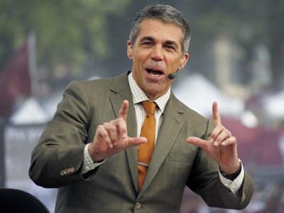 Espn S Chris Fowler Coming To Lincoln For First Time In 12 Years