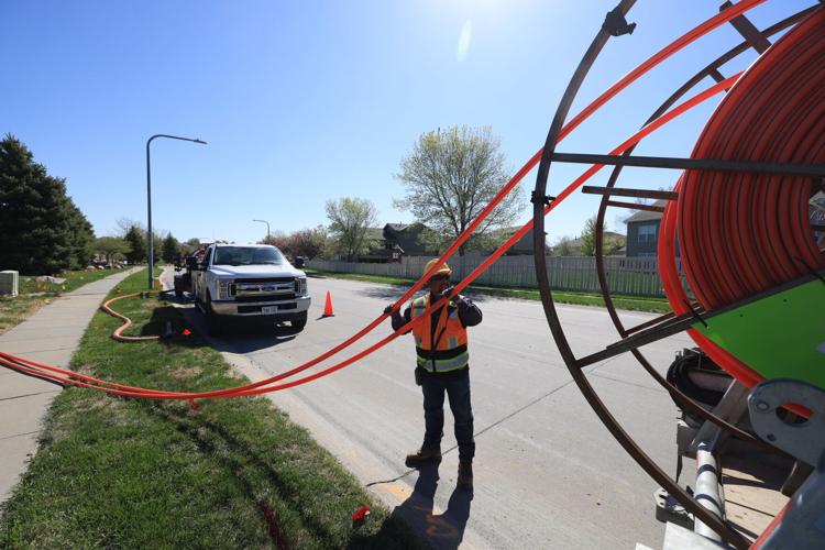 If You're Streaming the Super Bowl, Expect to Lag Behind Twitter and Cable  - CNET