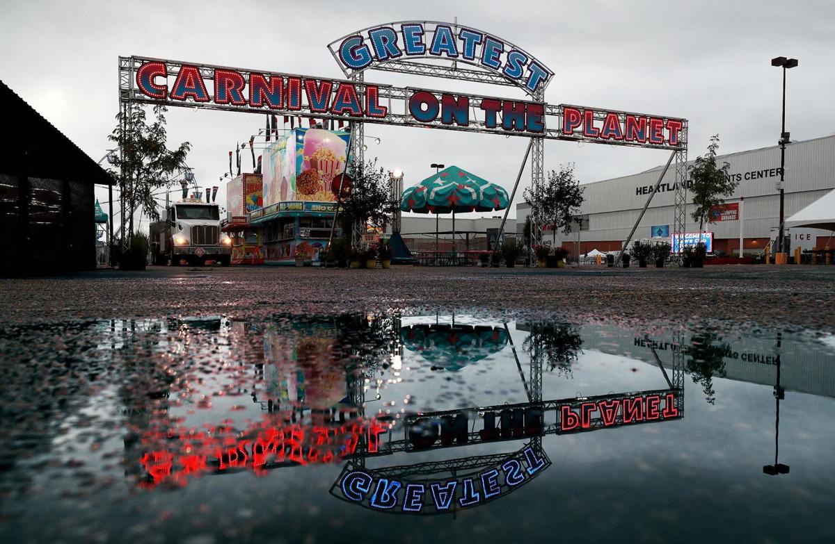 Heavy Rains Flood Nebraska State Fairgrounds In Grand Island But Show Must Go On State And Regional News Omaha Com