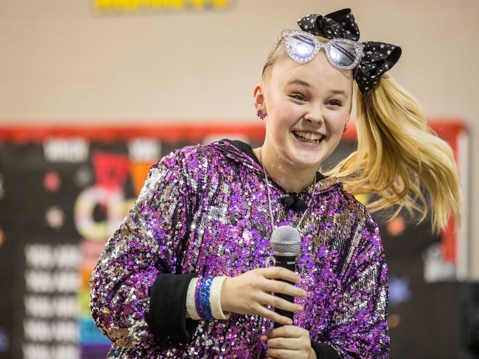 Teen Music Sensation Jojo Siwa Makes Surprise Visit To Omaha
