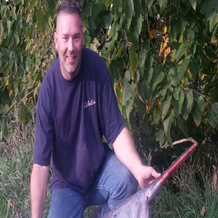 Fisherman Snags 113 Pound Paddlefish The Largest Fish Ever Caught