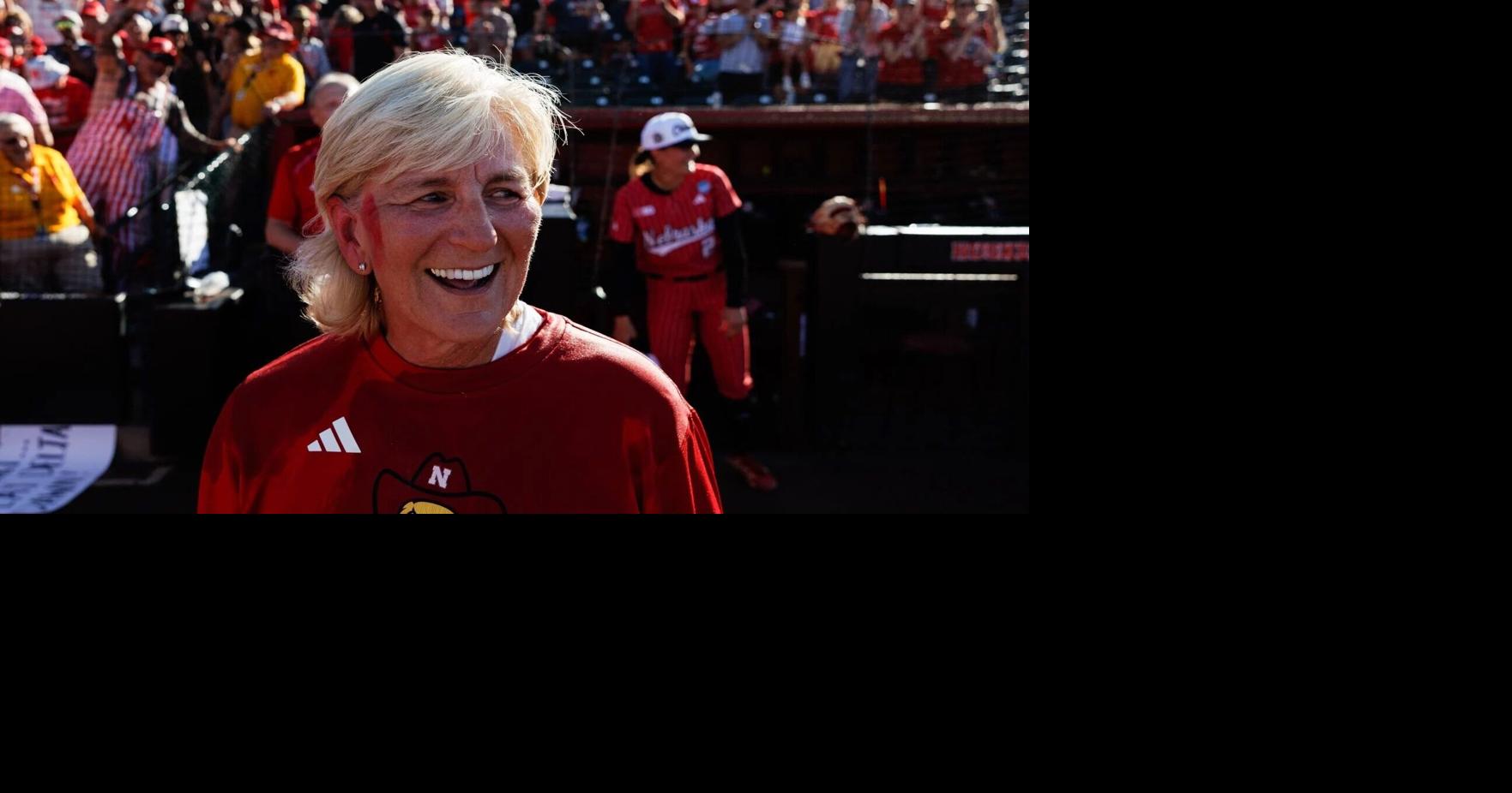 Nur: Die Softball-Mannschaft von Nebraska hat das ganze Jahr über ...