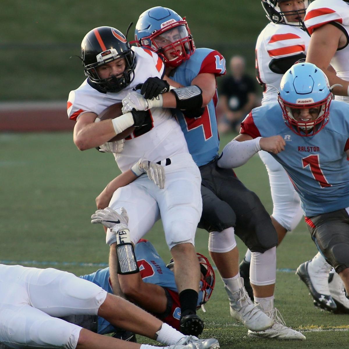 Gridiron Recap Bellevue East Gretna And Gross Pick Up First Wins