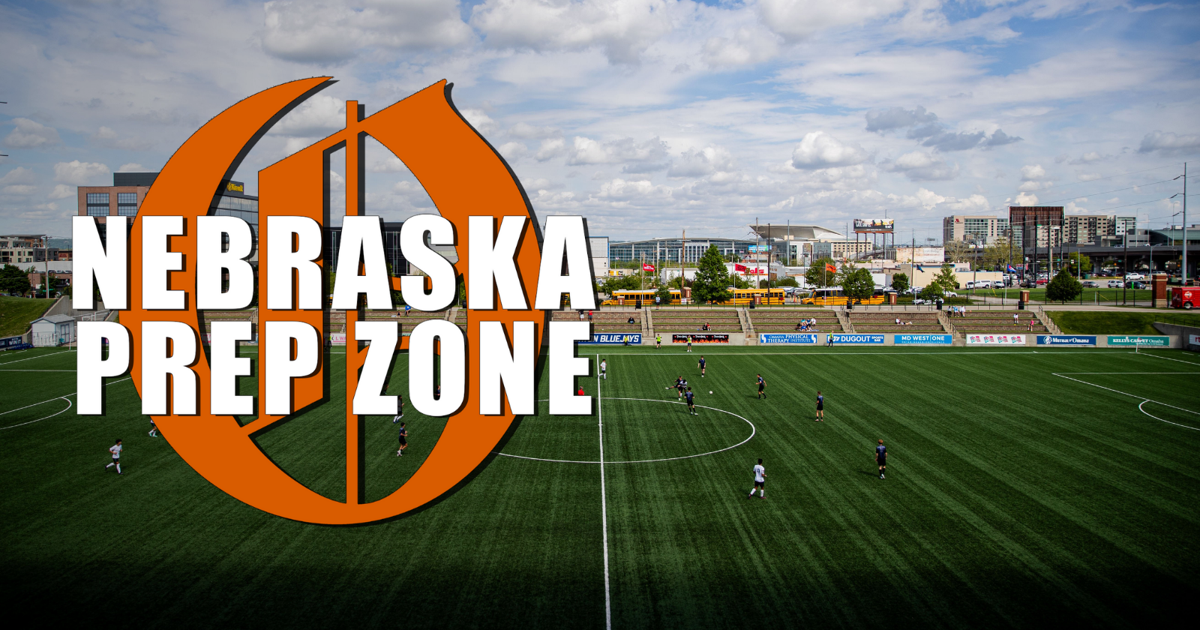 Die Nr. 1 der Omaha Creighton Prep im Jungenfußball erzielt 2 späte Tore ...