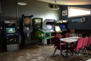 HordvilleBar-004.JPG