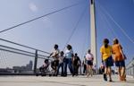 Omaha man placed on probation for vandalizing Bob Kerrey Bridge