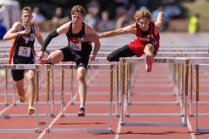 052326-owh-spo-hstrack-jc-019.JPG