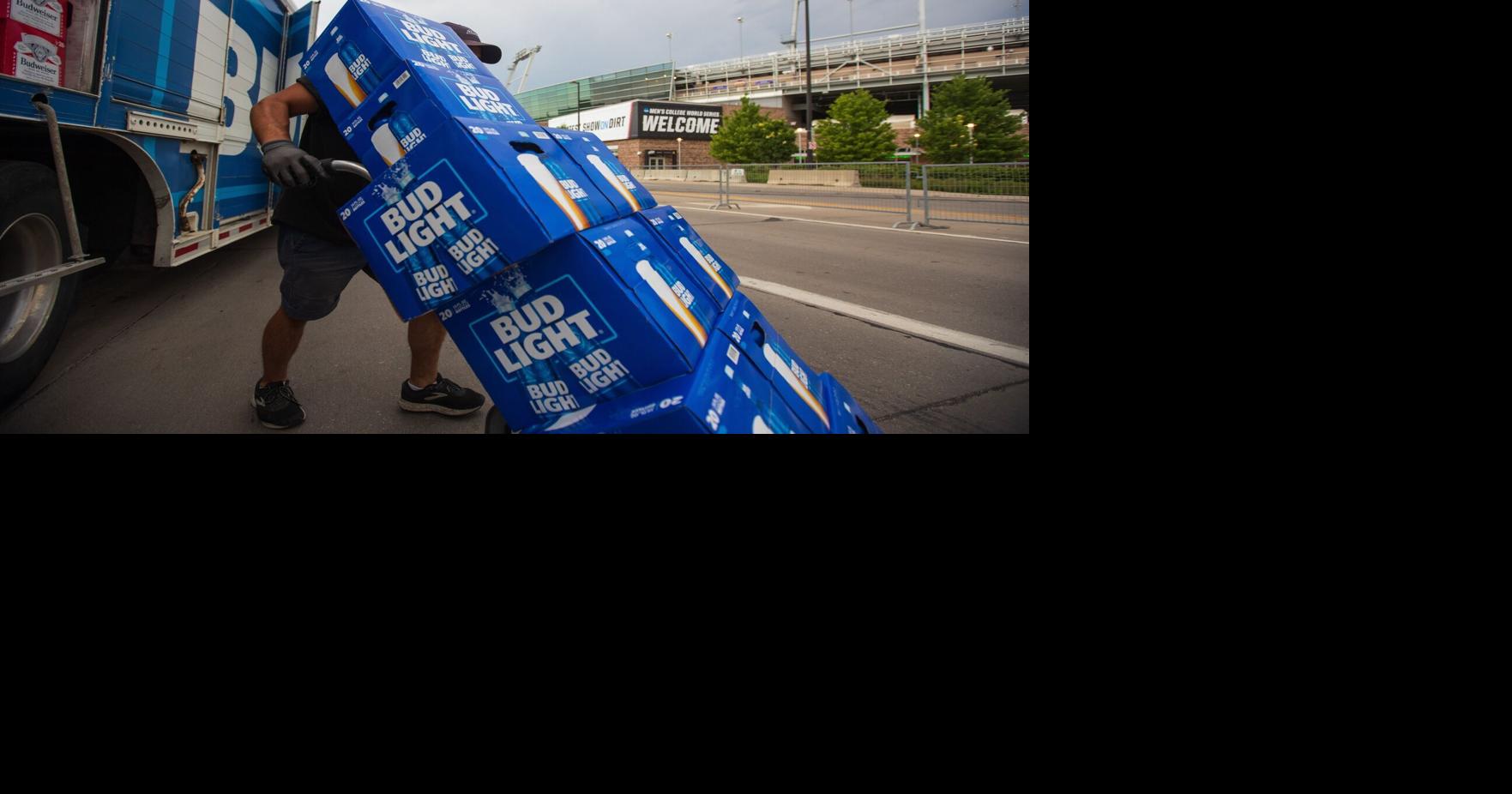 Omaha convenience stores challenge state's new 'takeout' liquor law