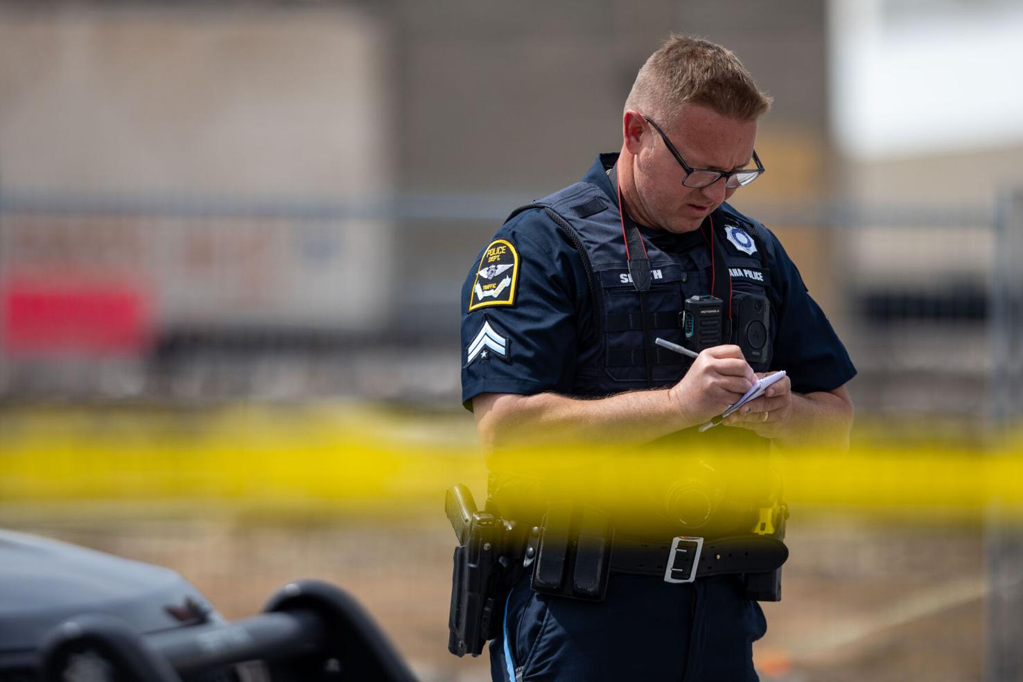 Omaha police arrest two men after car chase with shot fired