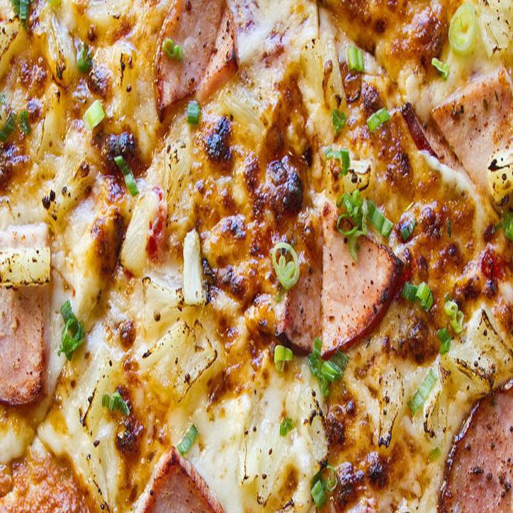 Omaha S Best Pizza 7 Of The City S Top Pies Omaha Dines Omaha Com
