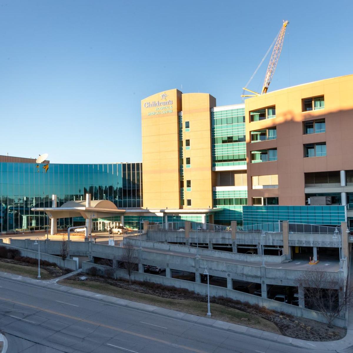 Lawsuits Naming Omaha Children S Ceo Allege Ohio Hospital Should Have Stopped Surgeon More Quickly Live Well Nebraska Omaha Com