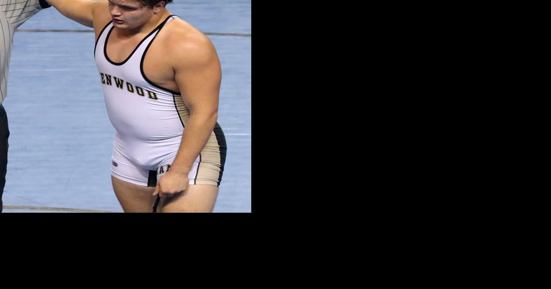 Glenwood wrestling up for state tournament challenge in Iowa’s largest