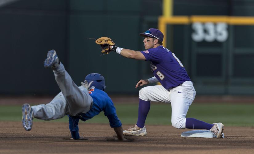 CWS general admission line begins forming 13 hours before first pitch