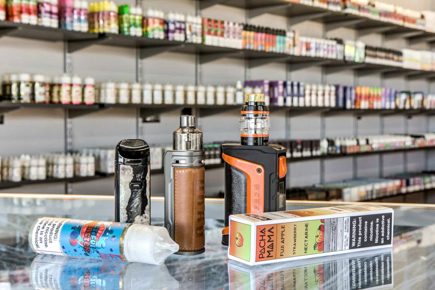 Omaha vape bar aims to help adults quit smoking in relaxing