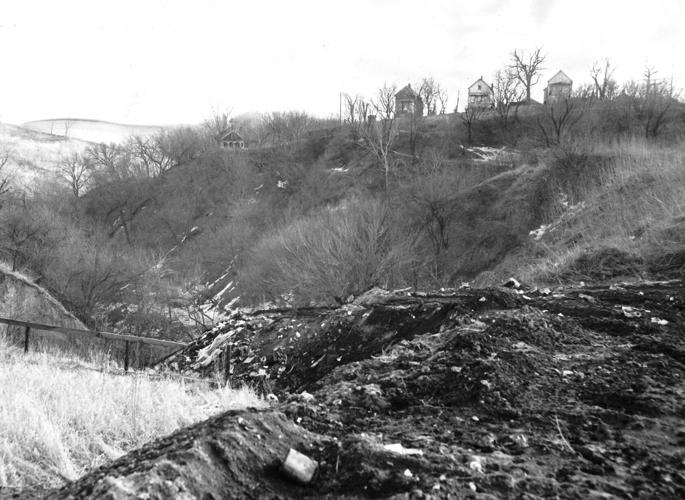 Future 5th and Cedar balefill site 1952